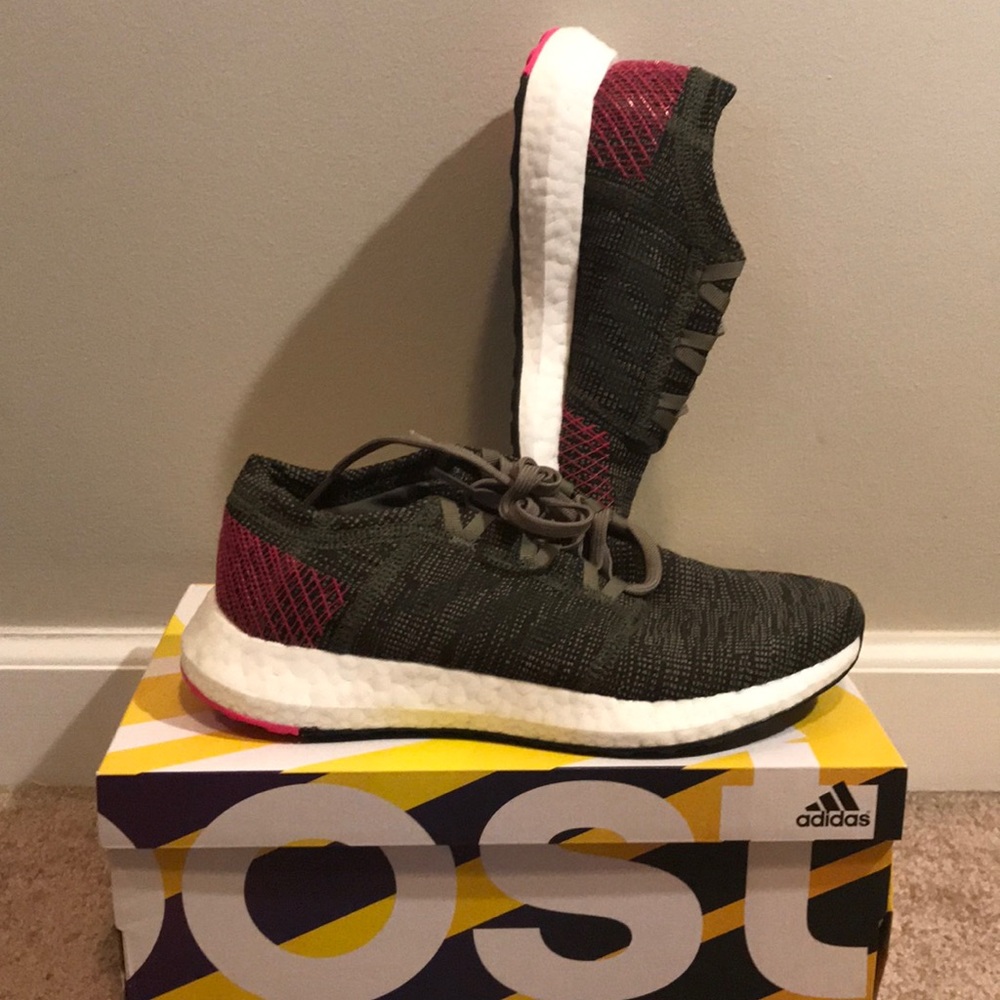 ✨Size 4.5 (Kids) Pure Boost Go J Green and Pink